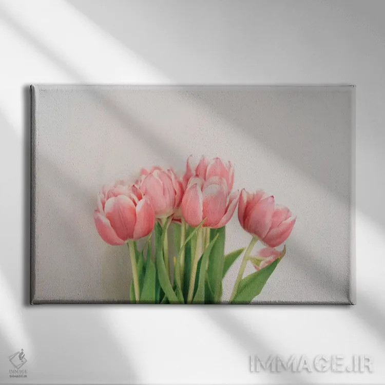 تابلو لالههای بهاری اثر چلسیا ویکتوریا - نمای روبهرو روی دیوار