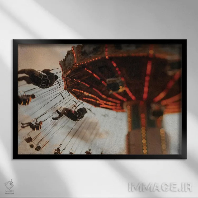 تابلو صندلیهای پرنده اثر چلسیا ویکتوریا - نمای قابدار مشکی