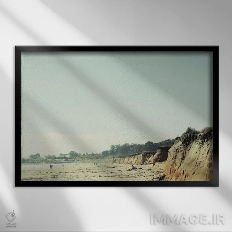 تابلو ساحل غربی اثر چلسیا ویکتوریا - نمای قابدار مشکی