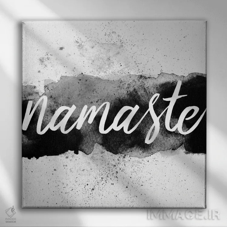 تابلو ناماسته (عبارت سلام و احترام هندی) اثر چلسیا ویکتوریا - نمای روبهرو روی دیوار