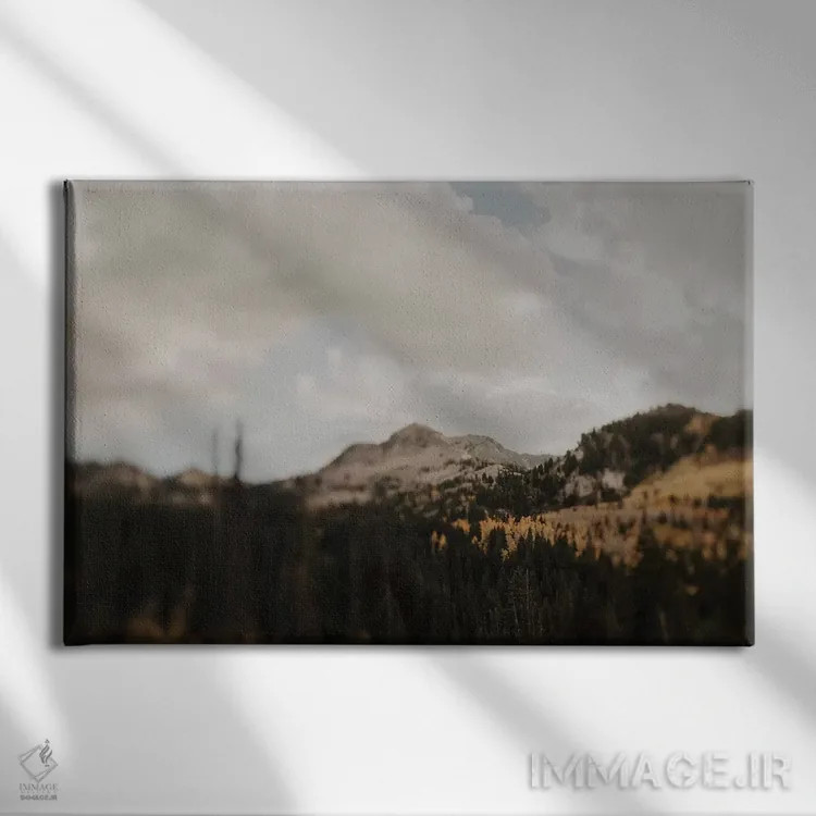 تابلو کوهستانهای پاییزی اثر چلسیا ویکتوریا - نمای روبهرو روی دیوار