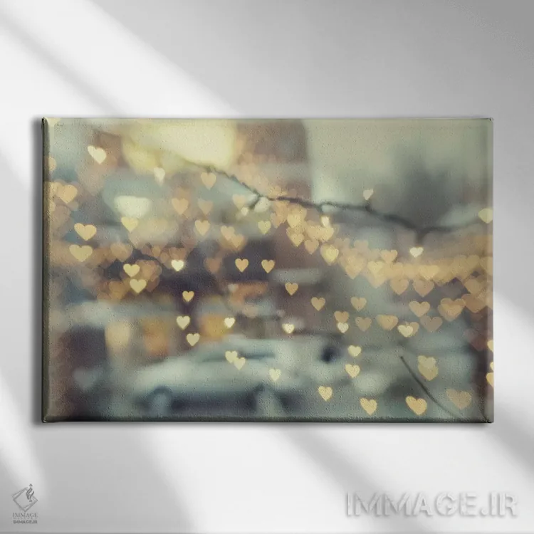 تابلو چنگ زدن به عشق اثر چلسیا ویکتوریا - نمای روبهرو روی دیوار