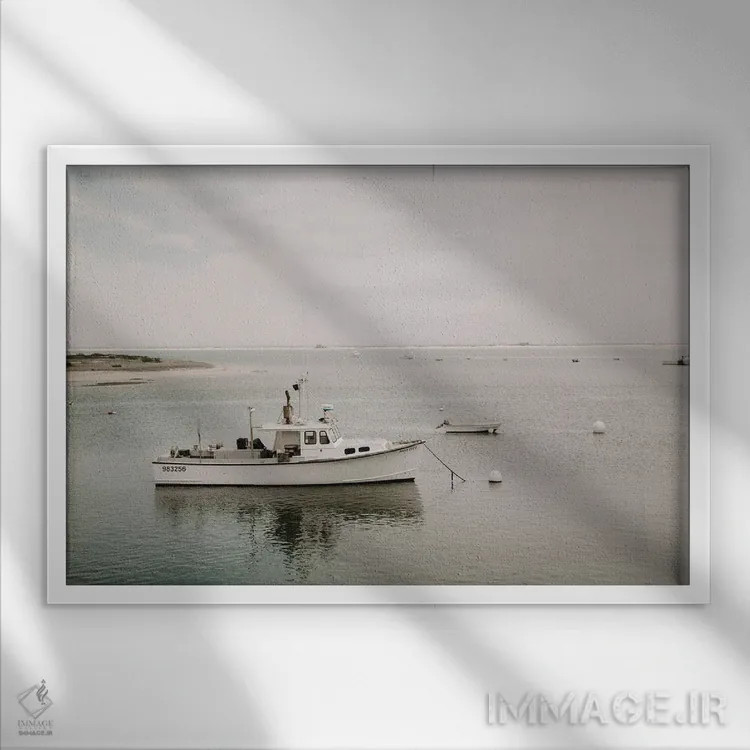 تابلو قایق ماهیگیری اثر چلسیا ویکتوریا - نمای قابدار سفید