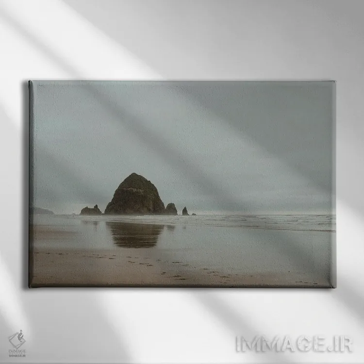تابلو ساحل کَنُن (نام ساحل معروف) اثر چلسیا ویکتوریا - نمای روبهرو روی دیوار