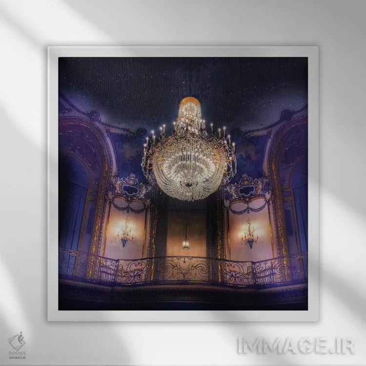 تابلو توپ اثر کیتلین ورا - نمای قابدار سفید