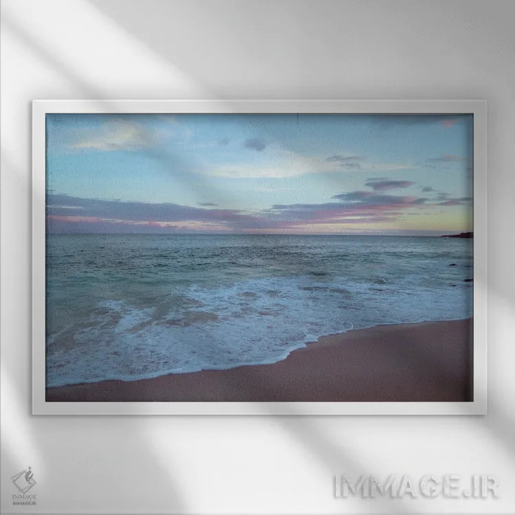 تابلو غروب ساحل هاوایی ۱ اثر کارلوس وارگاس - نمای قابدار سفید