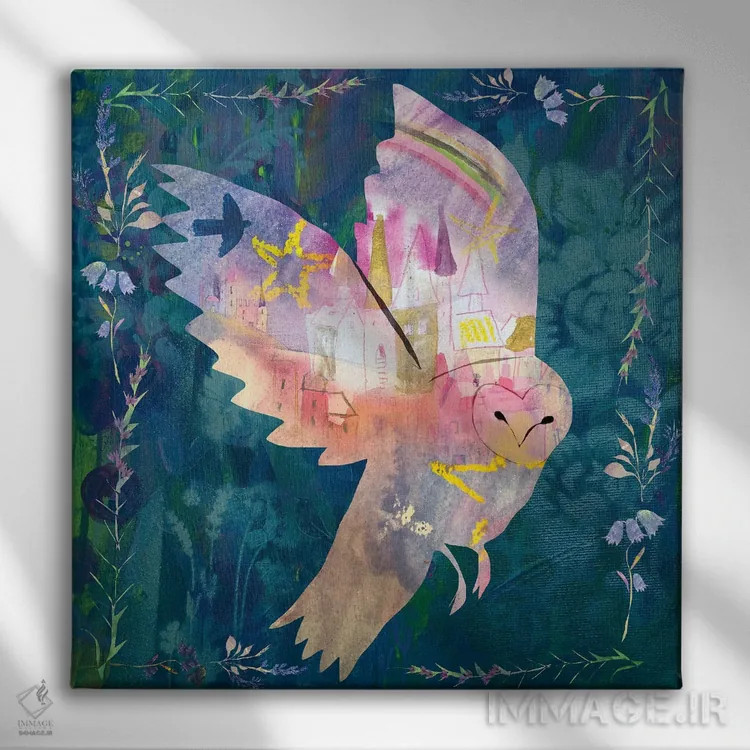 تابلو جغد صورتی اثر کلر وستوود - نمای روبهرو روی دیوار