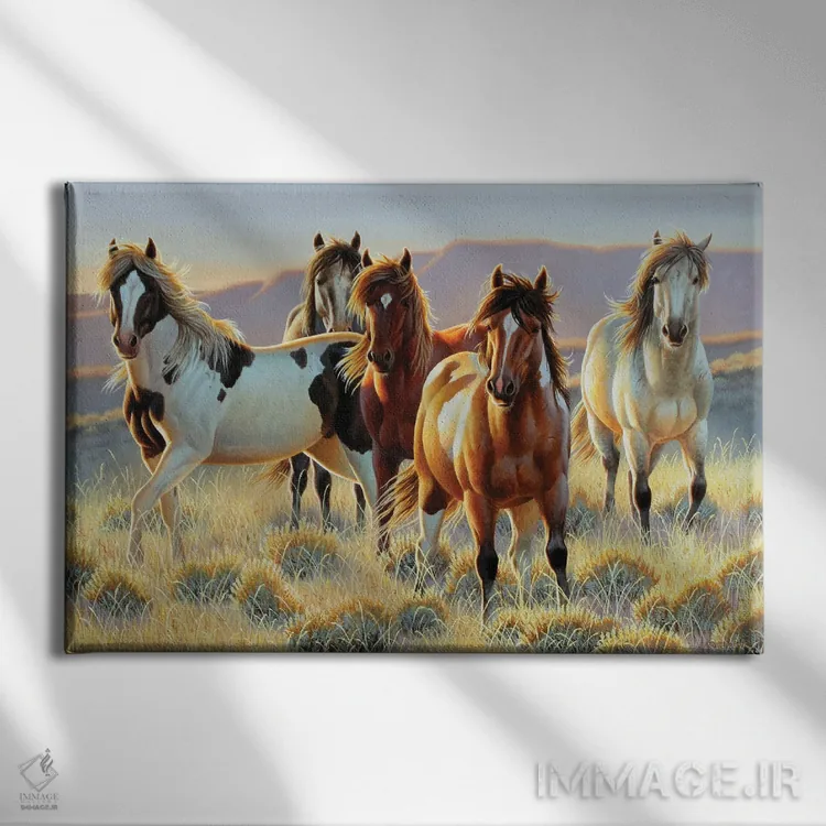 تابلو تخته برش طرح اسب اثر سنتی فیشر - نمای روبهرو روی دیوار