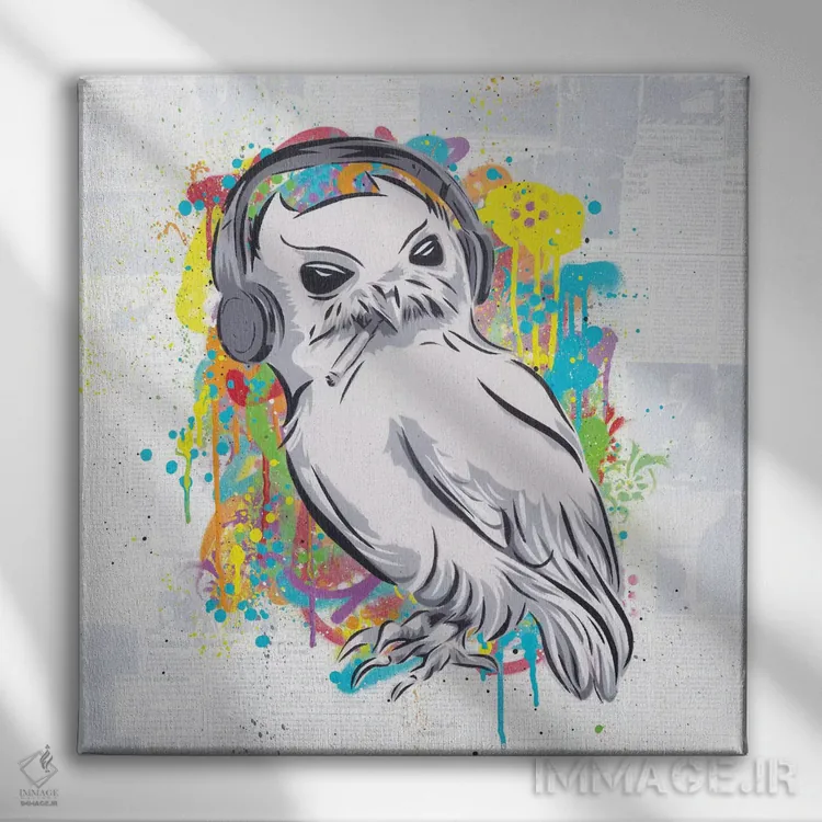 تابلو پرنده اثر دکوتا باور - نمای روبهرو روی دیوار