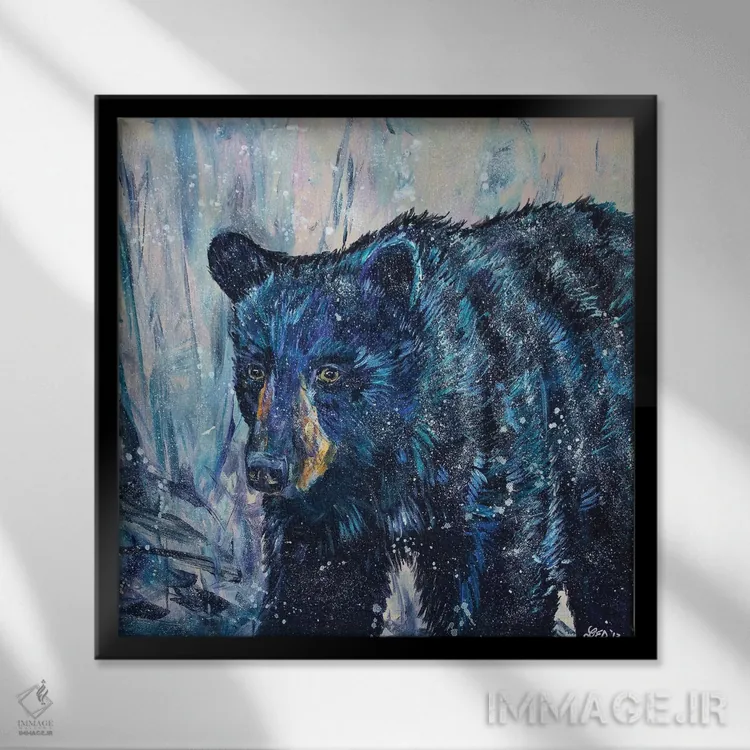 تابلو خرس یخی اثر لیندزی دال - نمای قابدار مشکی