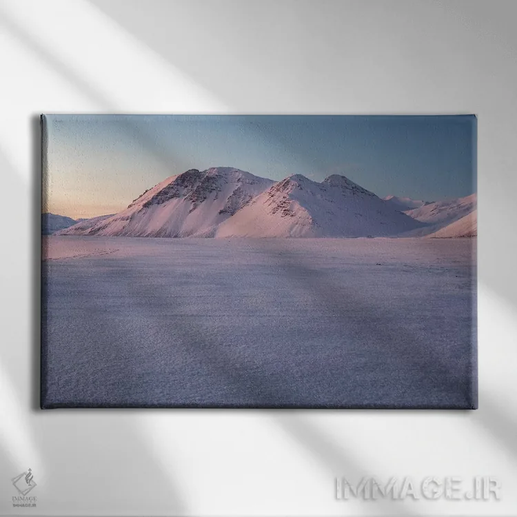 تابلو آیستراهورن ایسلند ۱۵ اثر دیوید کلاپ - نمای روبهرو روی دیوار