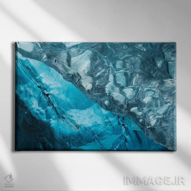 تابلو غار یخی ایسلند ۲ اثر دیوید کلاپ - نمای روبهرو روی دیوار