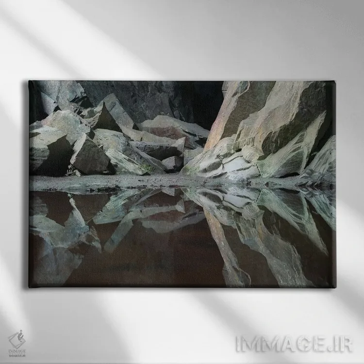 تابلو دره کاتدرال معدن دریاچه ۲۱ اثر دیوید کلاپ - نمای روبهرو روی دیوار