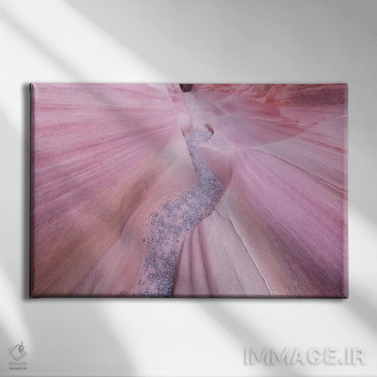 تابلو دره آتش نوادا ۸ اثر دیوید کلاپ - نمای روبهرو روی دیوار