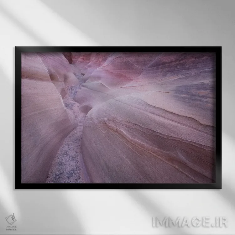 تابلو دره آتش نوادا ۷ اثر دیوید کلاپ - نمای قابدار مشکی