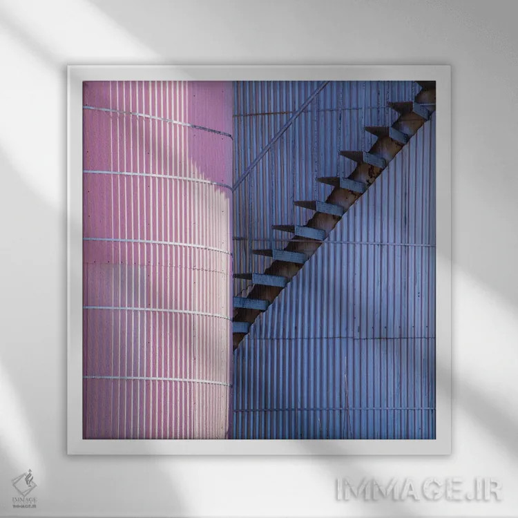تابلو کارخانهٔ فردونیا یوتا شمارهٔ نه اثر دیوید کلاپ - نمای قابدار سفید