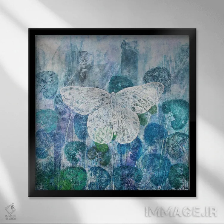 تابلو پروانه در آبی اثر دنیلا کارلتی - نمای قابدار مشکی