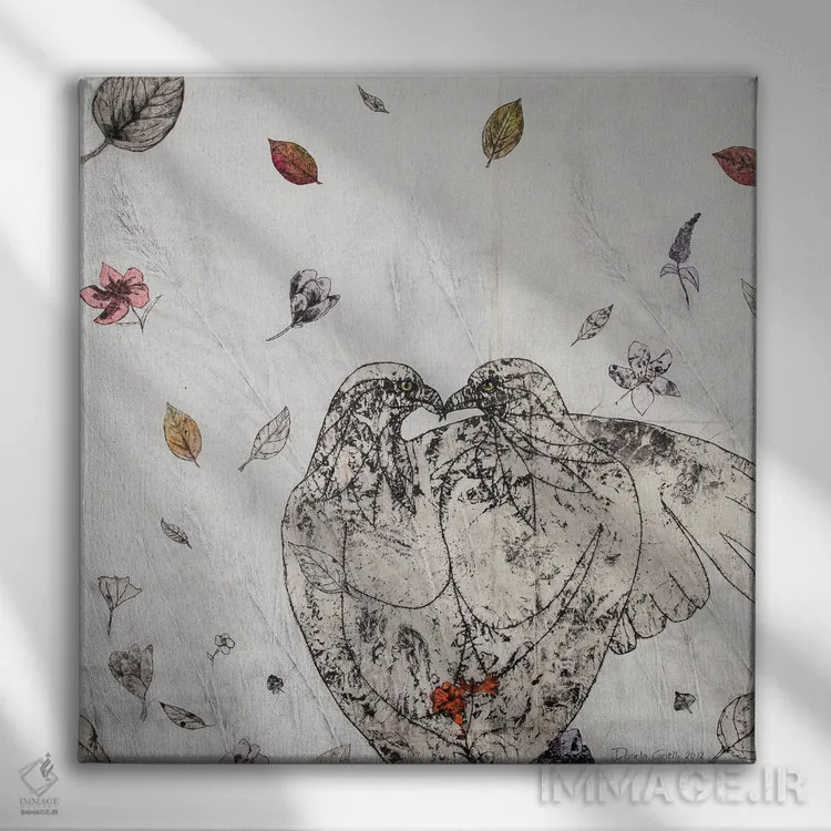 تابلو بوسه اثر دنیلا کارلتی - نمای روبهرو روی دیوار