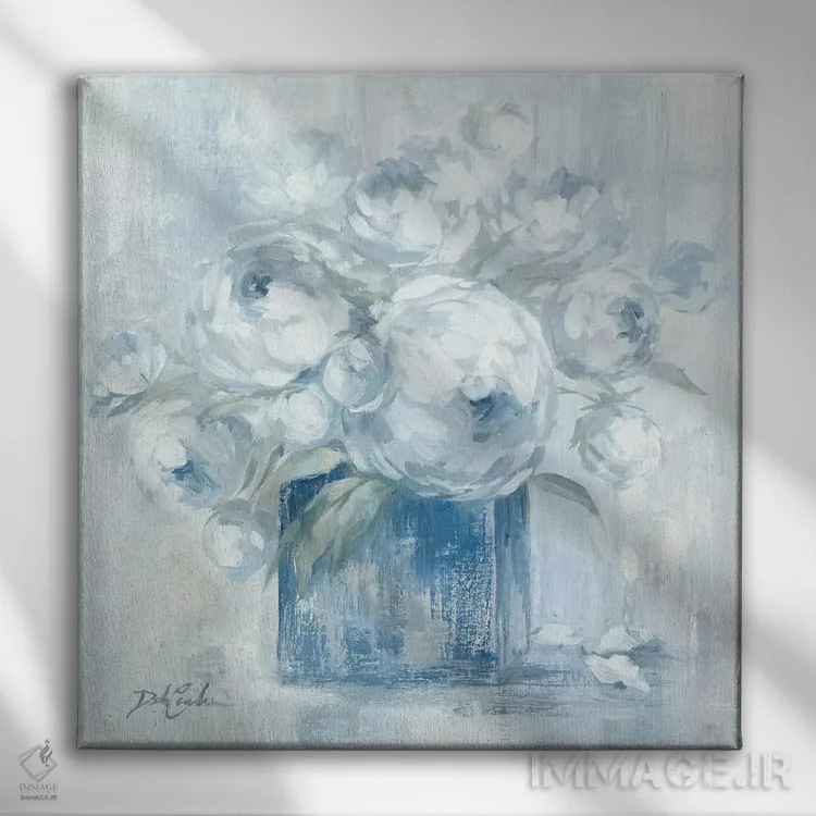 تابلو پیونیهای سفید اثر دبی کولز - نمای روبهرو روی دیوار