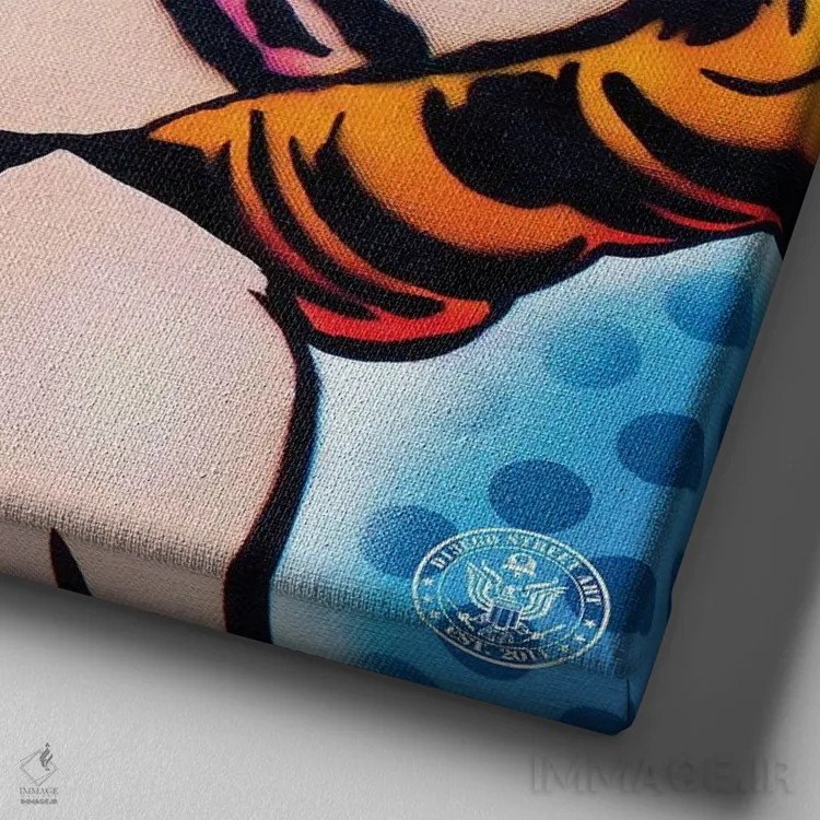 تابلو دیوانه اثر دی۱۳ایگو - نمای نزدیک بافت بوم