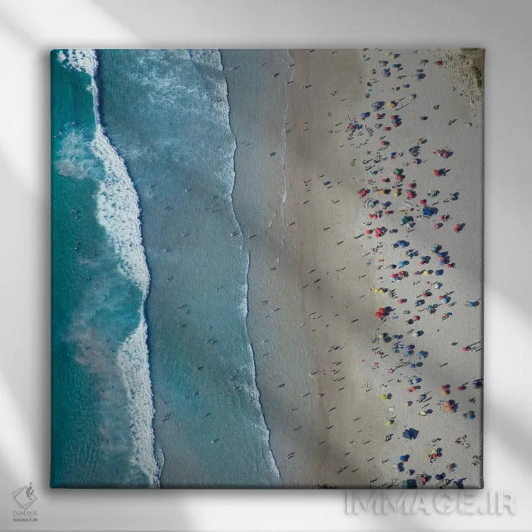 تابلو ساحل از نمای هوایی اثر دانیتا دلیمنت - نمای روبهرو روی دیوار