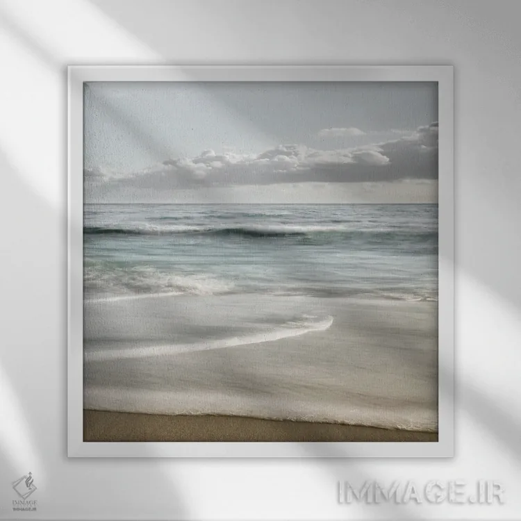 تابلو ماسههای نجواگر اثر دانیتا دلیمنت - نمای قابدار سفید