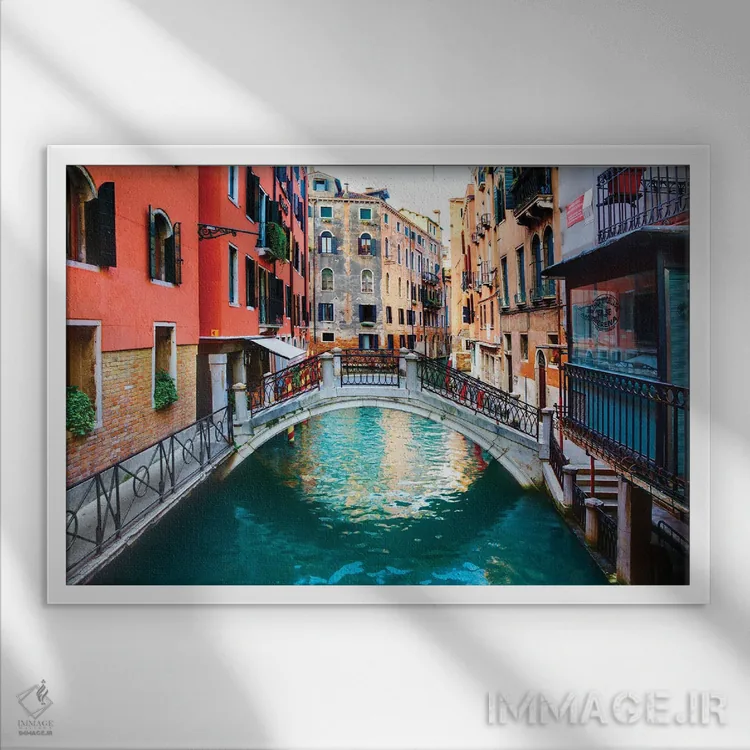 تابلو کانال ونیز اثر دانیتا دلیمنت - نمای قابدار سفید