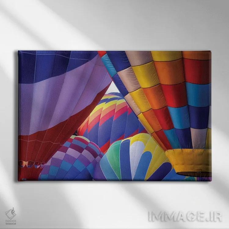 تابلو انفجار رنگ اثر دنیس فراتس - نمای روبهرو روی دیوار