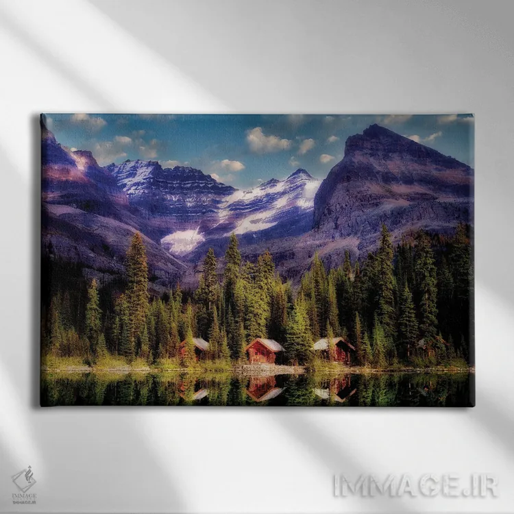 تابلو کلبههای دورافتاده اثر دنیس فراتس - نمای روبهرو روی دیوار