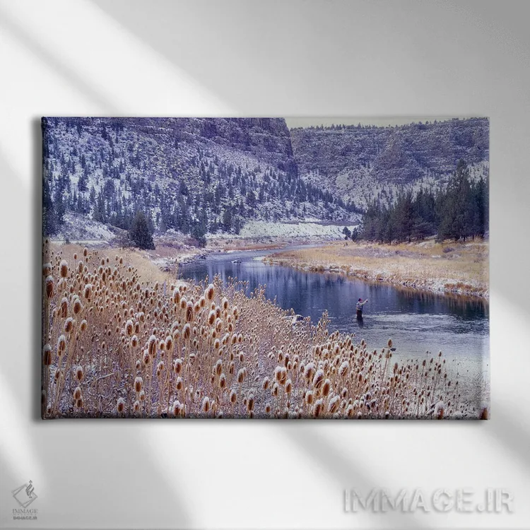 تابلو ماهیگیری با پر در رودخانه اثر دنیس فراتس - نمای روبهرو روی دیوار