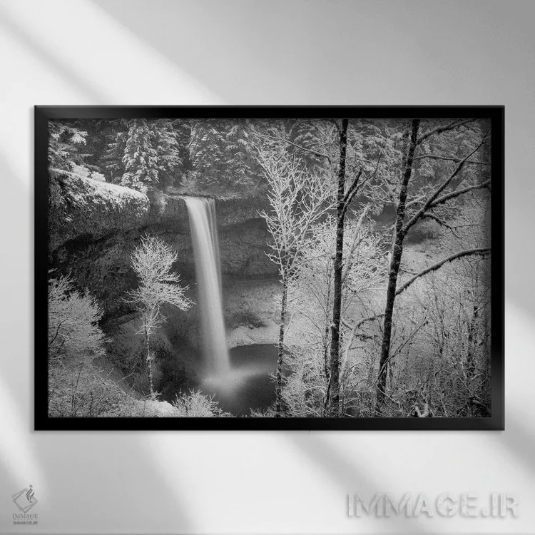 تابلو آبشار جنوبی اثر دنیس فراتس - نمای قابدار مشکی