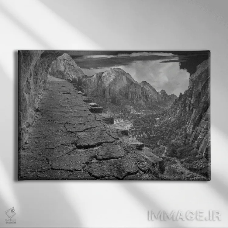 تابلو مسیر پارک ملی صهیون (آمریکا) اثر دنیس فراتس - نمای روبهرو روی دیوار