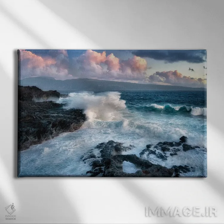 تابلو امواج و طلوع خورشید مائوئی اثر دنیس فراتس - نمای روبهرو روی دیوار