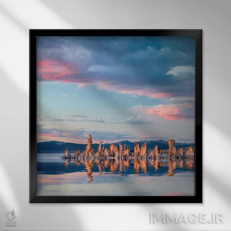 تابلو طلوع مونو III (دریاچه مونو) اثر دنیس فراتس - نمای قابدار مشکی