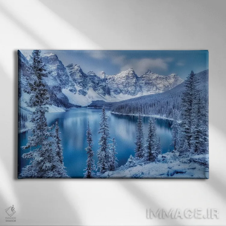 تابلو ساعت آبی دریاچه مورین (کانادا) اثر دنیس فراتس - نمای روبهرو روی دیوار