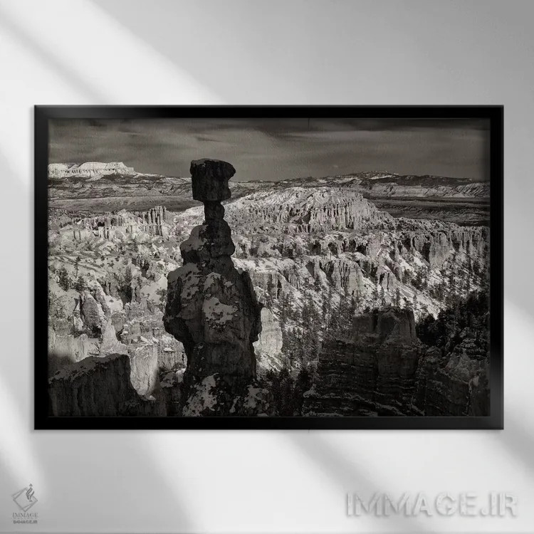 تابلو ستون سنگی بریس ۱ (پارک ملی در آمریکا) اثر دنیس فراتس - نمای قابدار مشکی