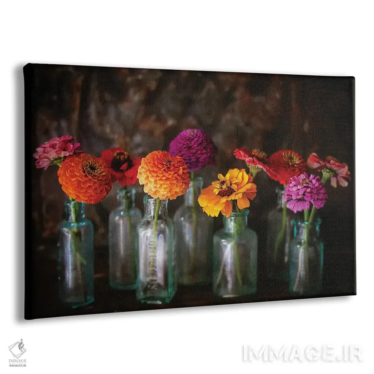 تابلو گلهای زینیا در بطریهای قدیمی اثر دبرا اوبرتانک - نمای پرسپکتیو محصول