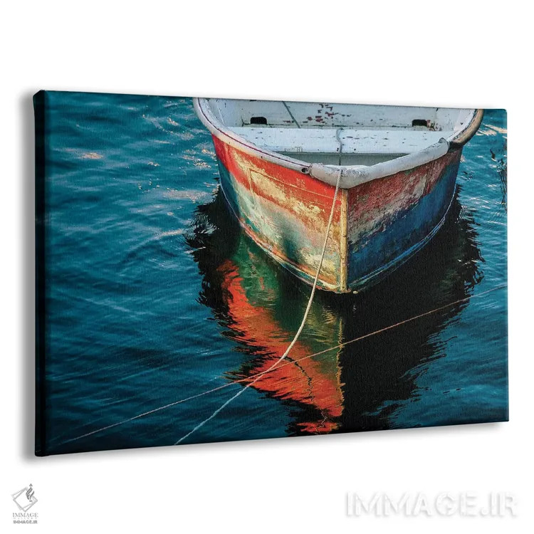 تابلو قایق دوری قرمز (نوعی قایق کوچک) اثر دبرا اوبرتانک - نمای پرسپکتیو محصول