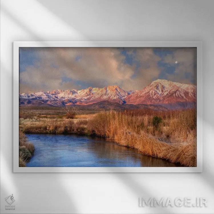 تابلو Sierra Nevada, California, USA,ماه دوردست بر فراز منظره کوهستانی، سیرا نوادا، کالیفرنیا، ایالات متحده آمریکا اثر دنیس فلهرتی - نمای قابدار سفید