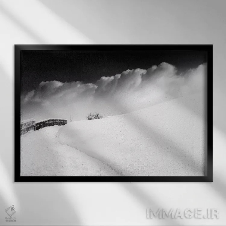 تابلو در کوههای اره (اور) اثر دوریت فوگ - نمای قابدار مشکی