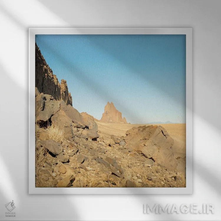 تابلو شیپراک (کوه صخرهای در نیومکزیکو) اثر دنیل گارسیا - نمای قابدار سفید