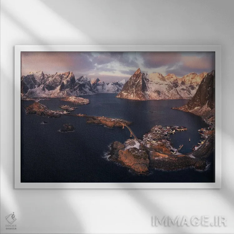 تابلو پانورامای هامنوی از بالا اثر دنیل گاستاگر - نمای قابدار سفید