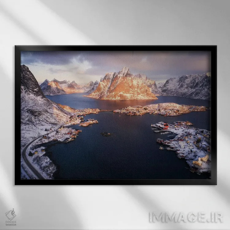 تابلو صبح زمستانی از بالا در رین (نروژ) اثر دنیل گاستاگر - نمای قابدار مشکی