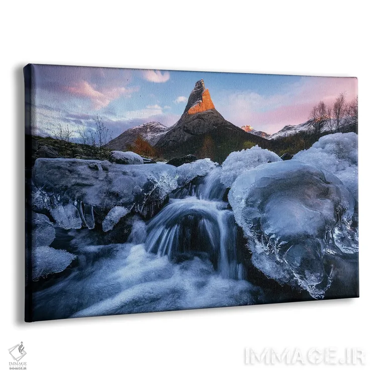 تابلو غروب پاییزی یخزده در کوه استتین شمال نروژ اثر دنیل گاستاگر - نمای پرسپکتیو محصول