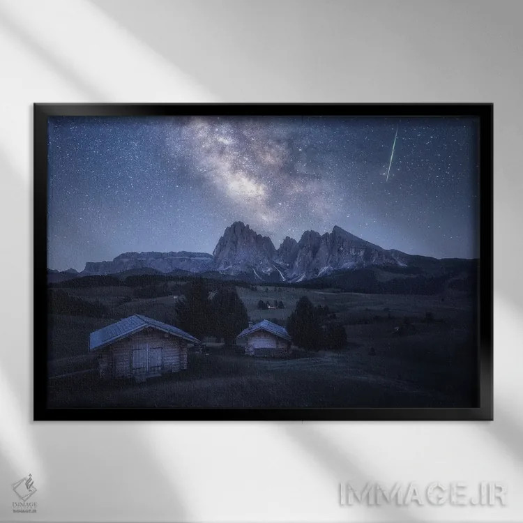 تابلو راه شیری بر فراز آلپه دی سوییسی (دولومیت) اثر دنیل گاستاگر - نمای قابدار مشکی