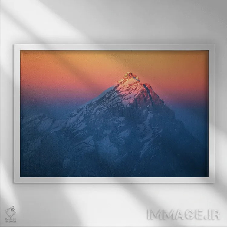 تابلو غروب رنگارنگ در دولومیت اثر دنیل گاستاگر - نمای قابدار سفید