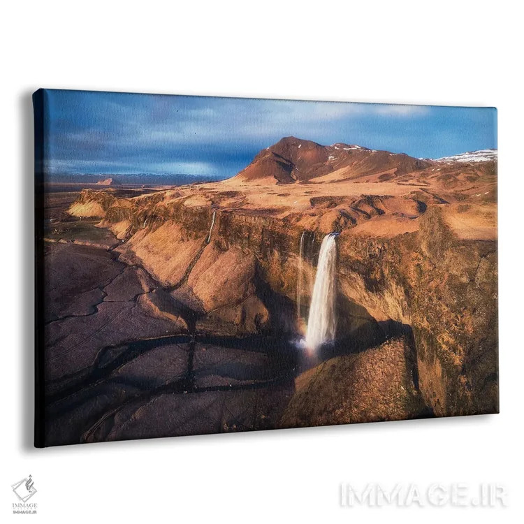 تابلو نمای پانورامای آبشار سلژالاندفوس (ایسلند) اثر دنیل گاستاگر - نمای پرسپکتیو محصول