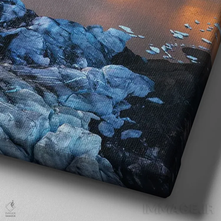 تابلو غروب طلایی بر فراز تالاب یخی ایسلند اثر دنیل گاستاگر - نمای نزدیک بافت بوم