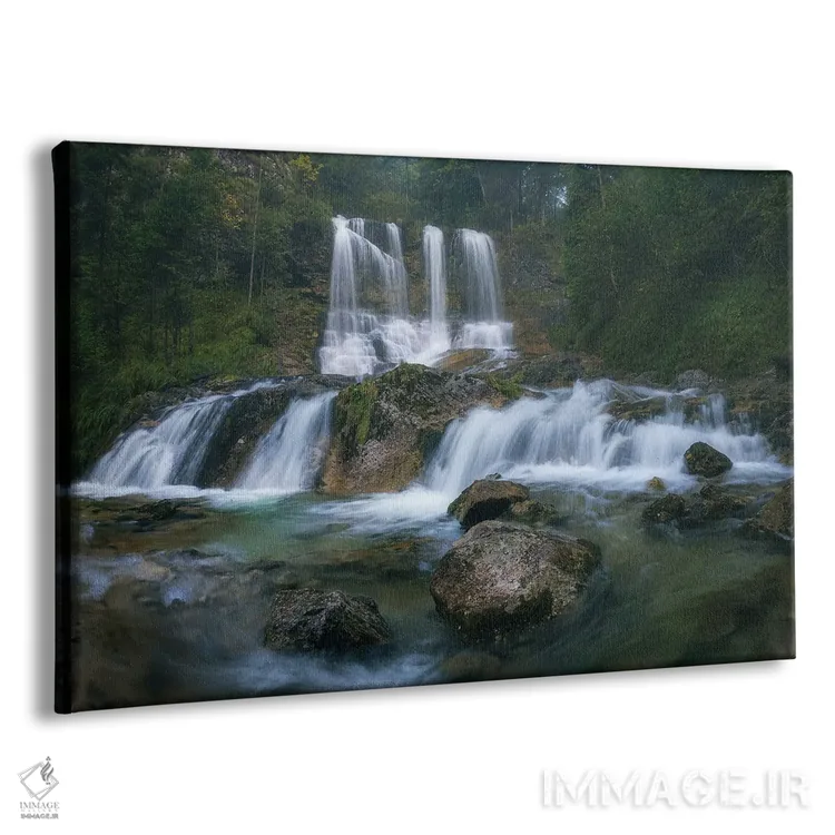 تابلو صبح مهآلود کنار آبشار در باواریا (آلمان) اثر دنیل گاستاگر - نمای پرسپکتیو محصول