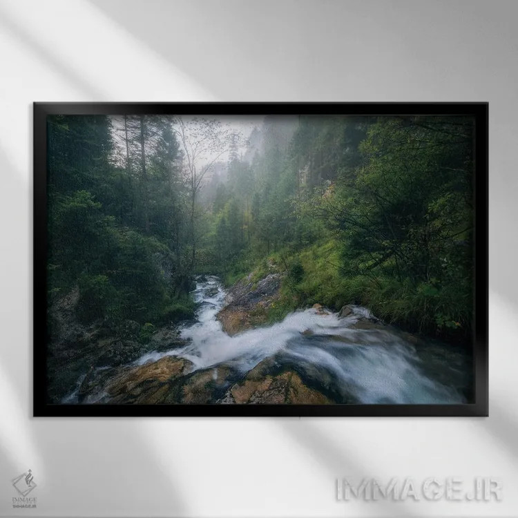 تابلو رود مهآلود در آلپ باواریا (آلمان) اثر دنیل گاستاگر - نمای قابدار مشکی